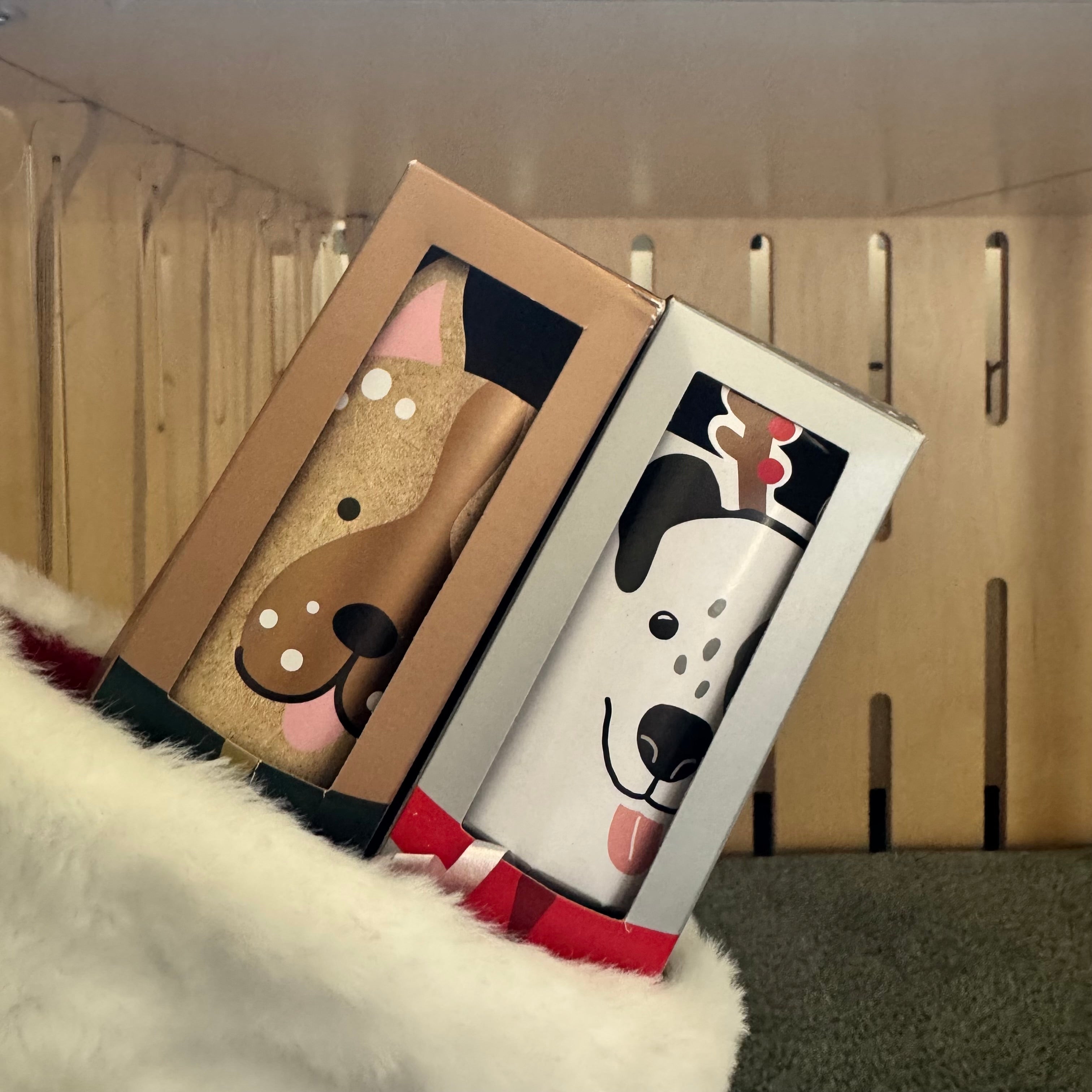 No Bang Christmas Dog Crackers with Fun Gift (Set of 2)