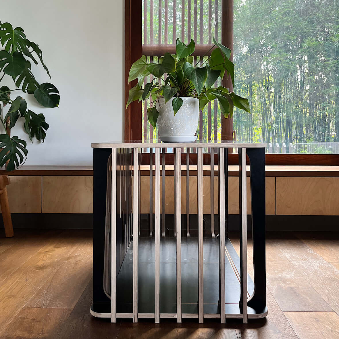 Crate Divider for Large and XL Teddy The Paws Room