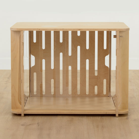 Small Teddy dog crate with  no castor wheels featuring back detail and acrylic sliding doors