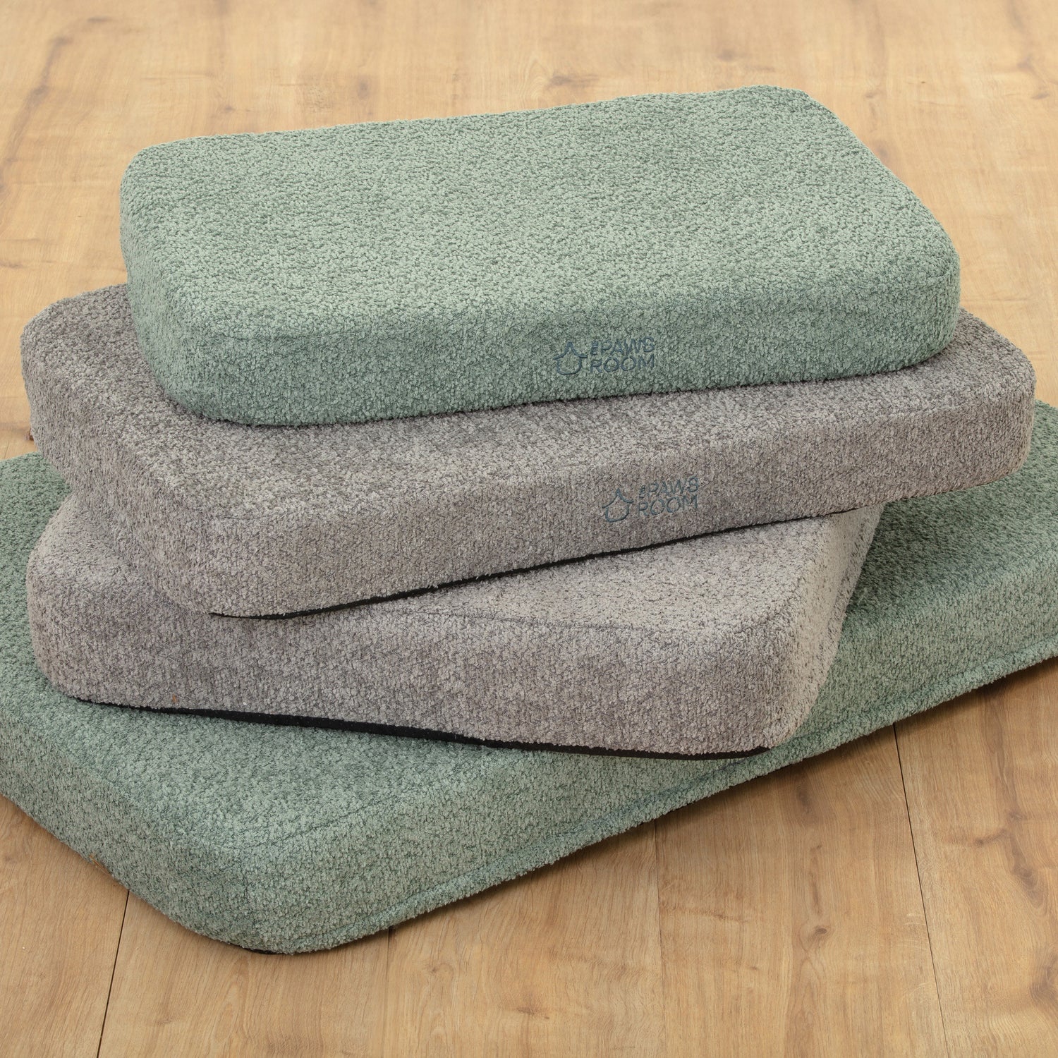 Peppa orthopaedic crate mats for Teddy designer dog crates and compatible wire crates, available in four sizes with washable removable covers.