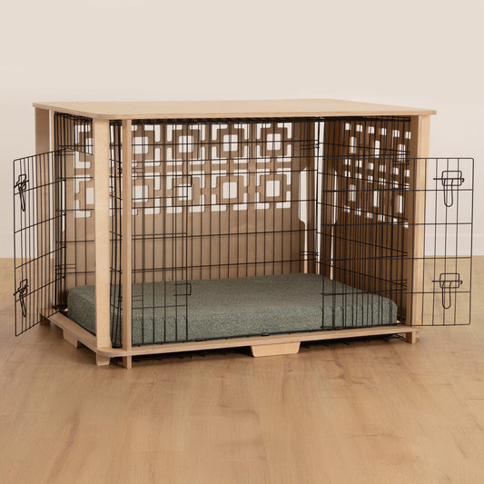 Peppa orthopaedic dog crate mat fitted inside the XL Busta wire crate cover, creating a comfortable furniture-style crate setup. Suitable for standard 42 inch wire crates.