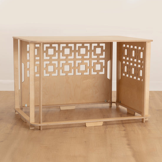 Empty Busta crate cover in XL with breeze block pattern on back and side panel 